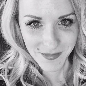 Meet your Posher, Karie